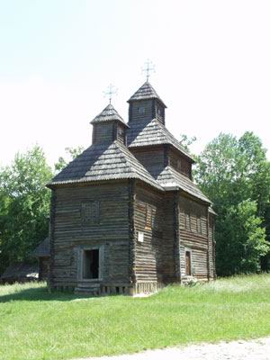 8. Церква. 1789 р. с. Кисоричі Рівненської обл. МНАПУ. с. Пирогів. 